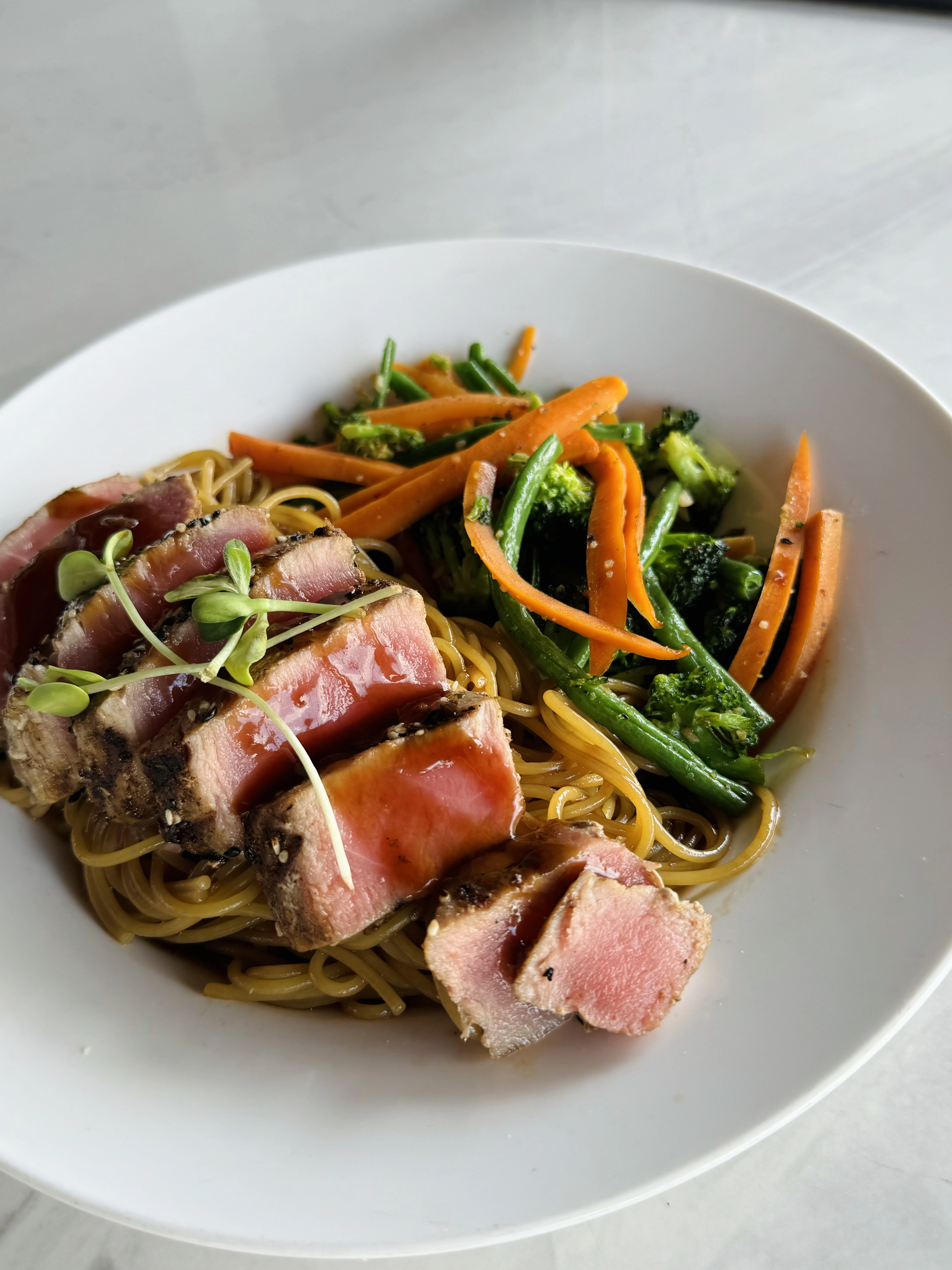 Teriyaki Tuna at Zona K Atelier, restaurant in Jaco, Costa Rica