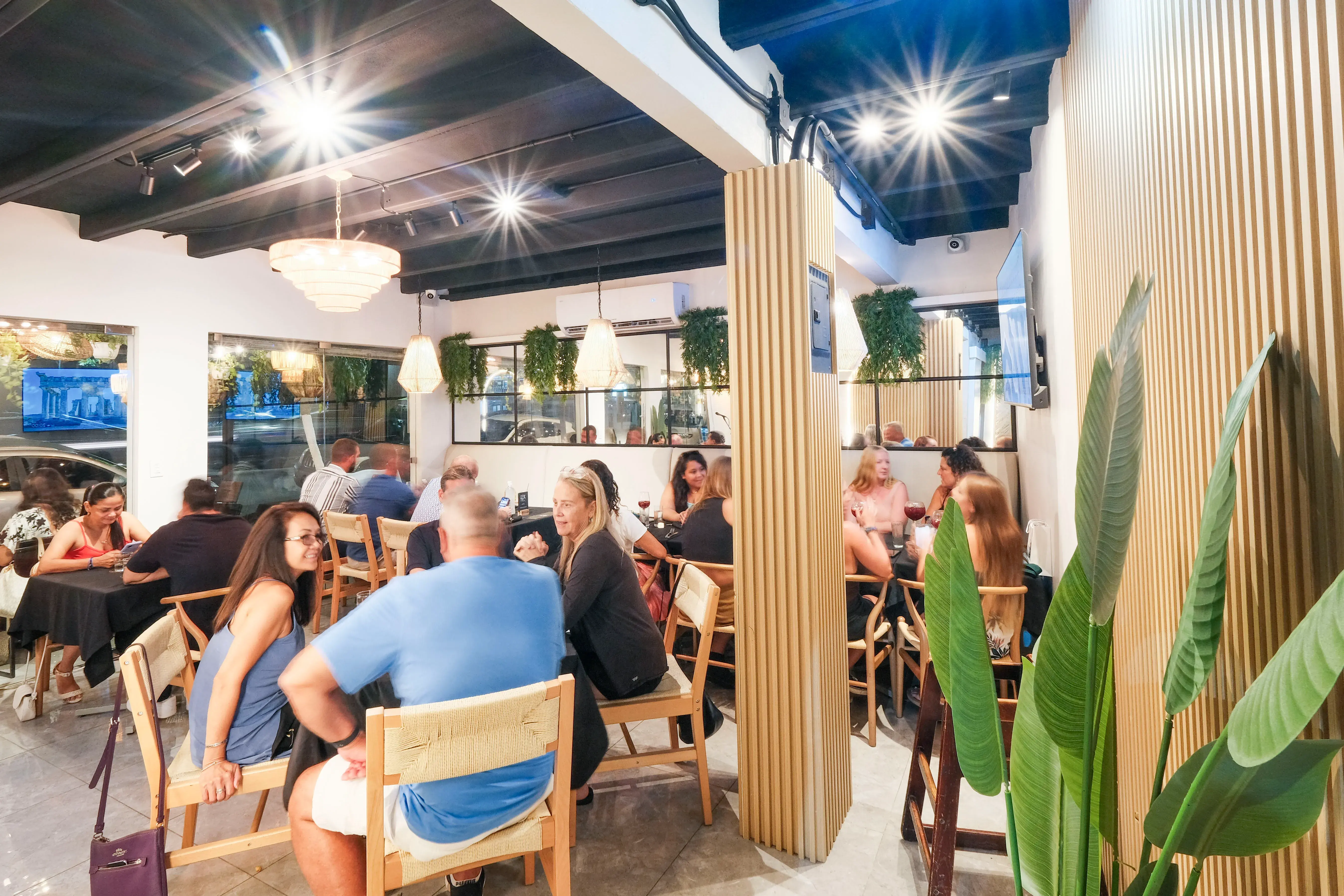 Dining at Zona K at Zona K Atelier, restaurant in Jaco, Costa Rica